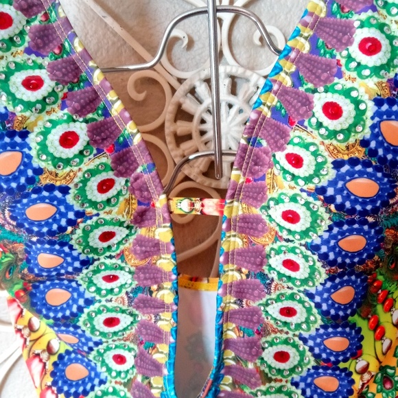 La Moda Resortwear One Piece Swimsuit - Picture 4 of 6